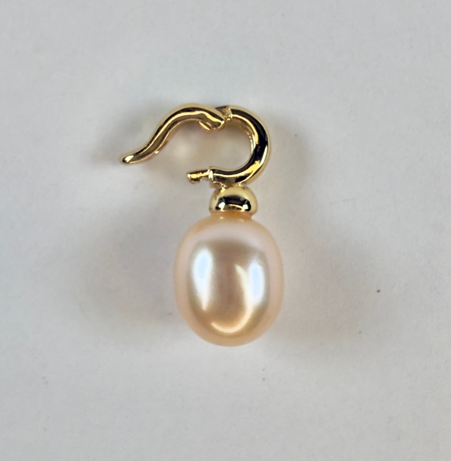 The Pearl - Light Pink Freshwater Pearl and Gold Clip-on Charm