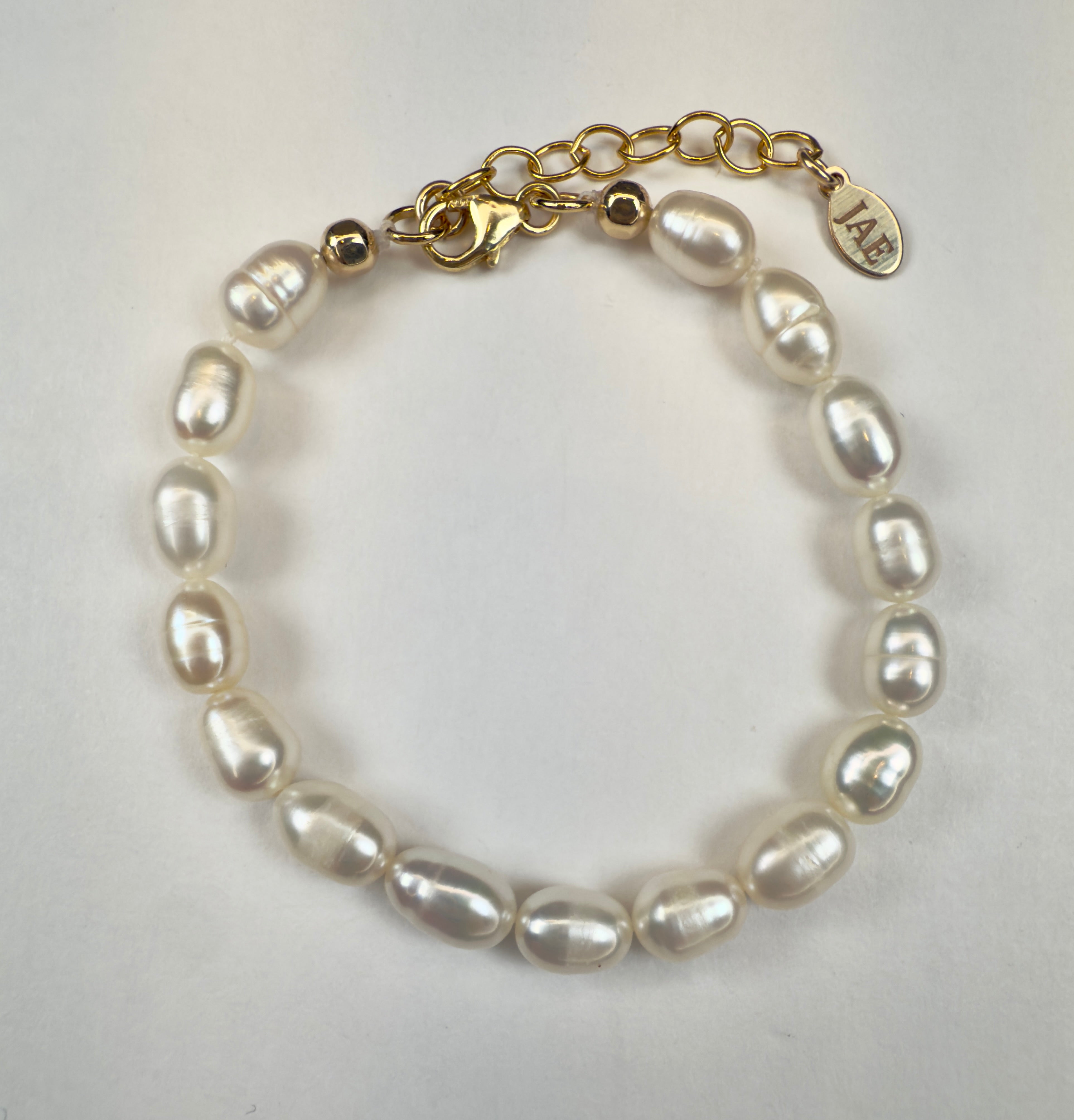 The Caius - Freshwater Pearl Bracelet