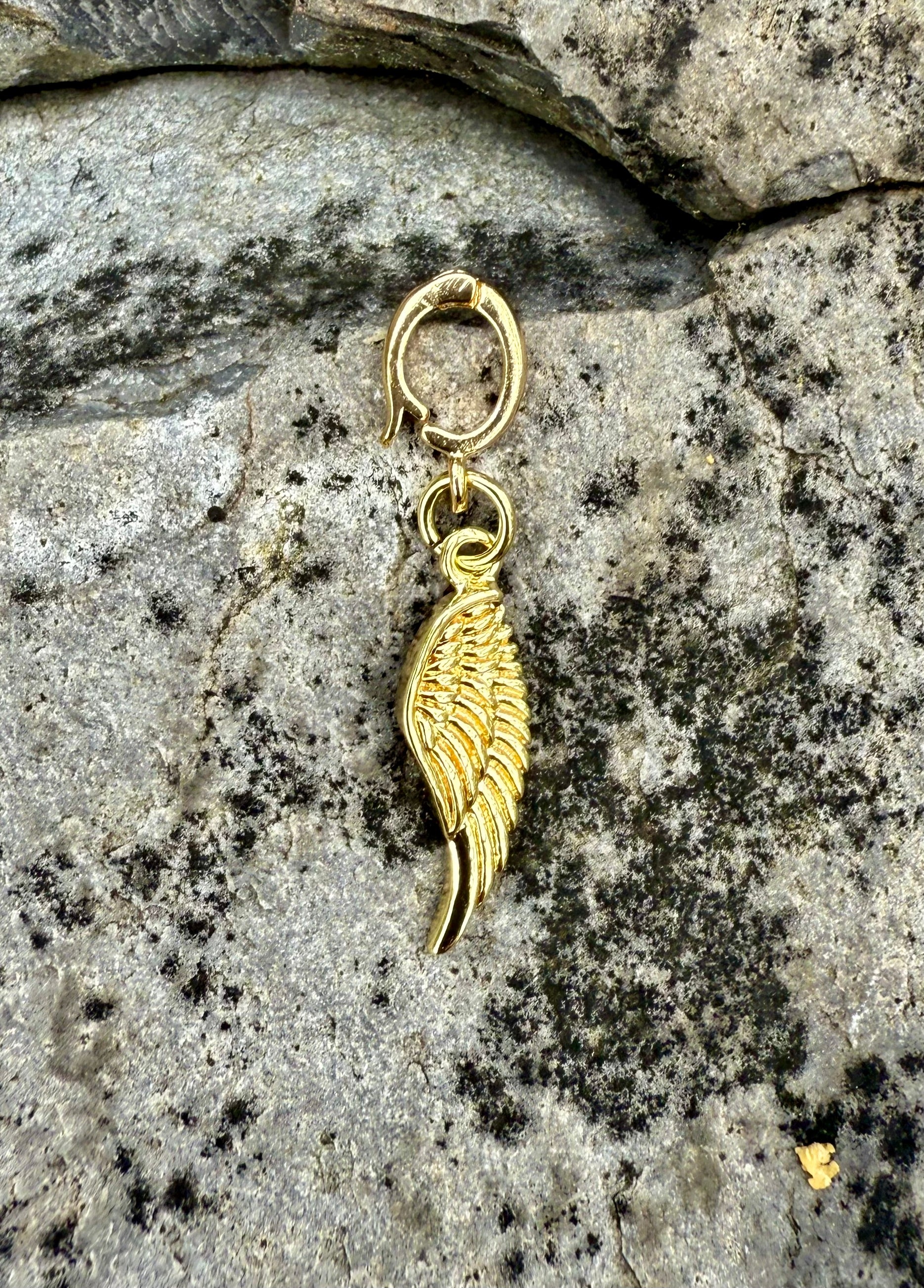 The Angel - Gold Wing Clip-on Charm