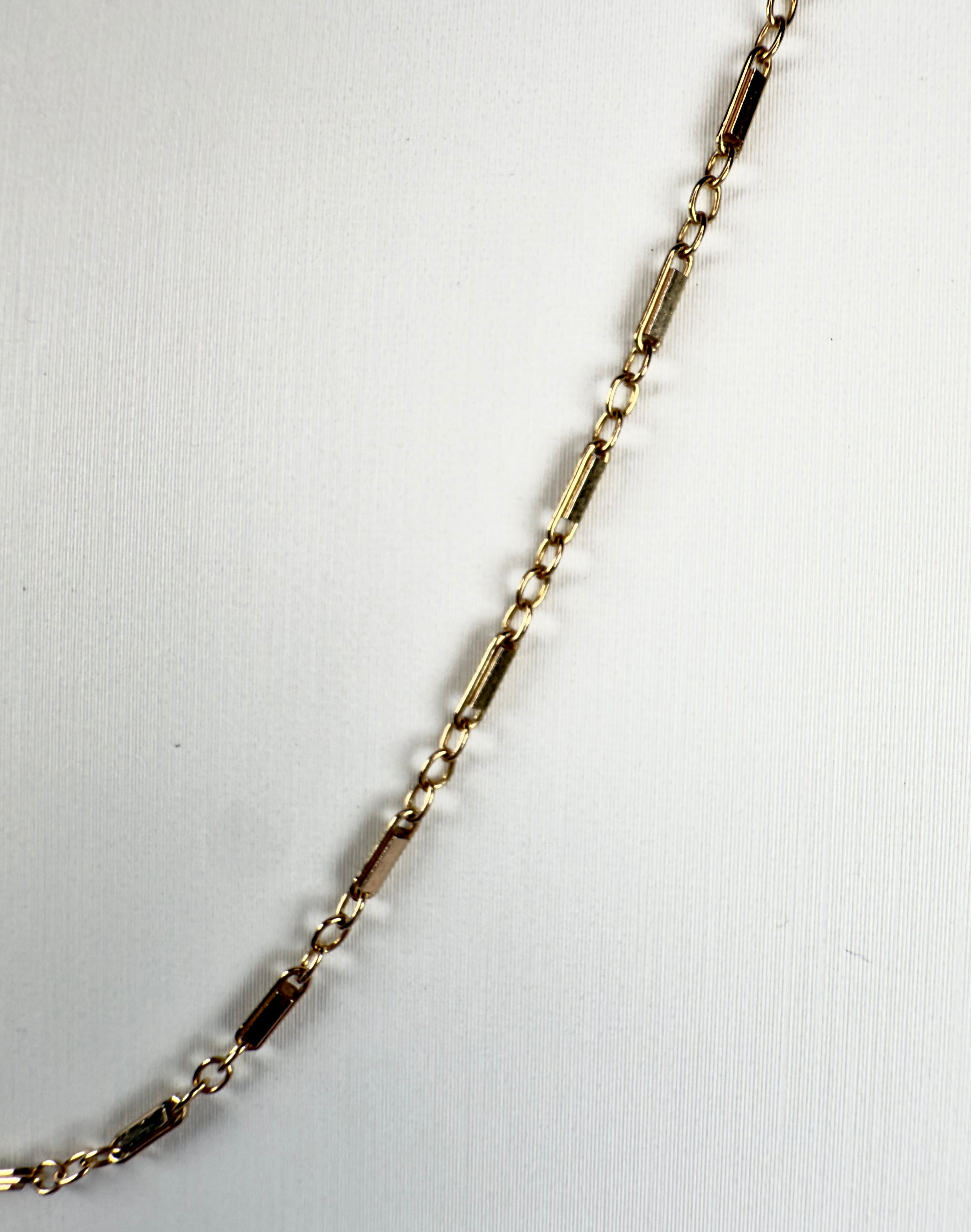 The Coco - Gold Bar and Chain Necklace