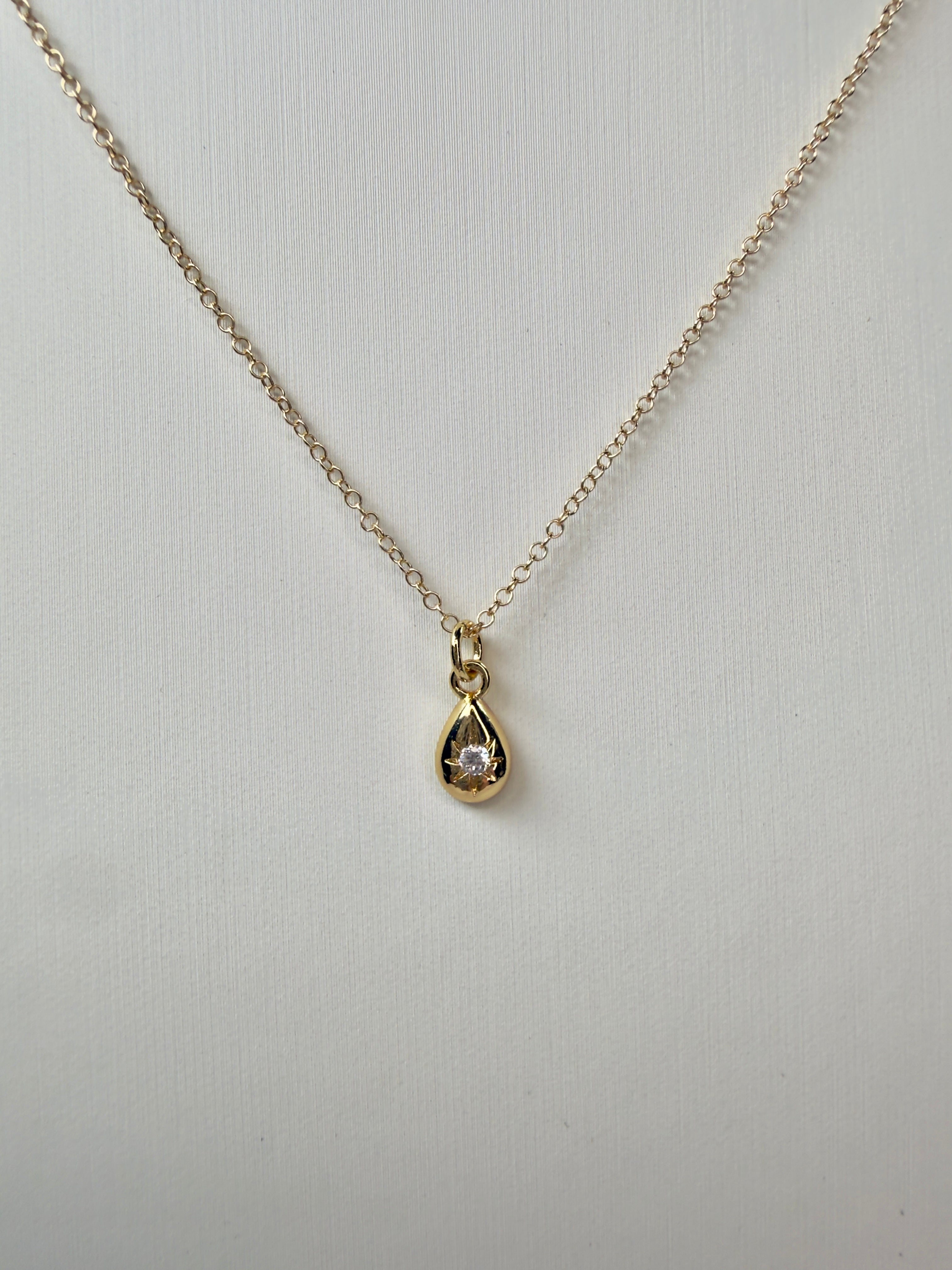 The Lennox - Teardrop Charm Necklace
