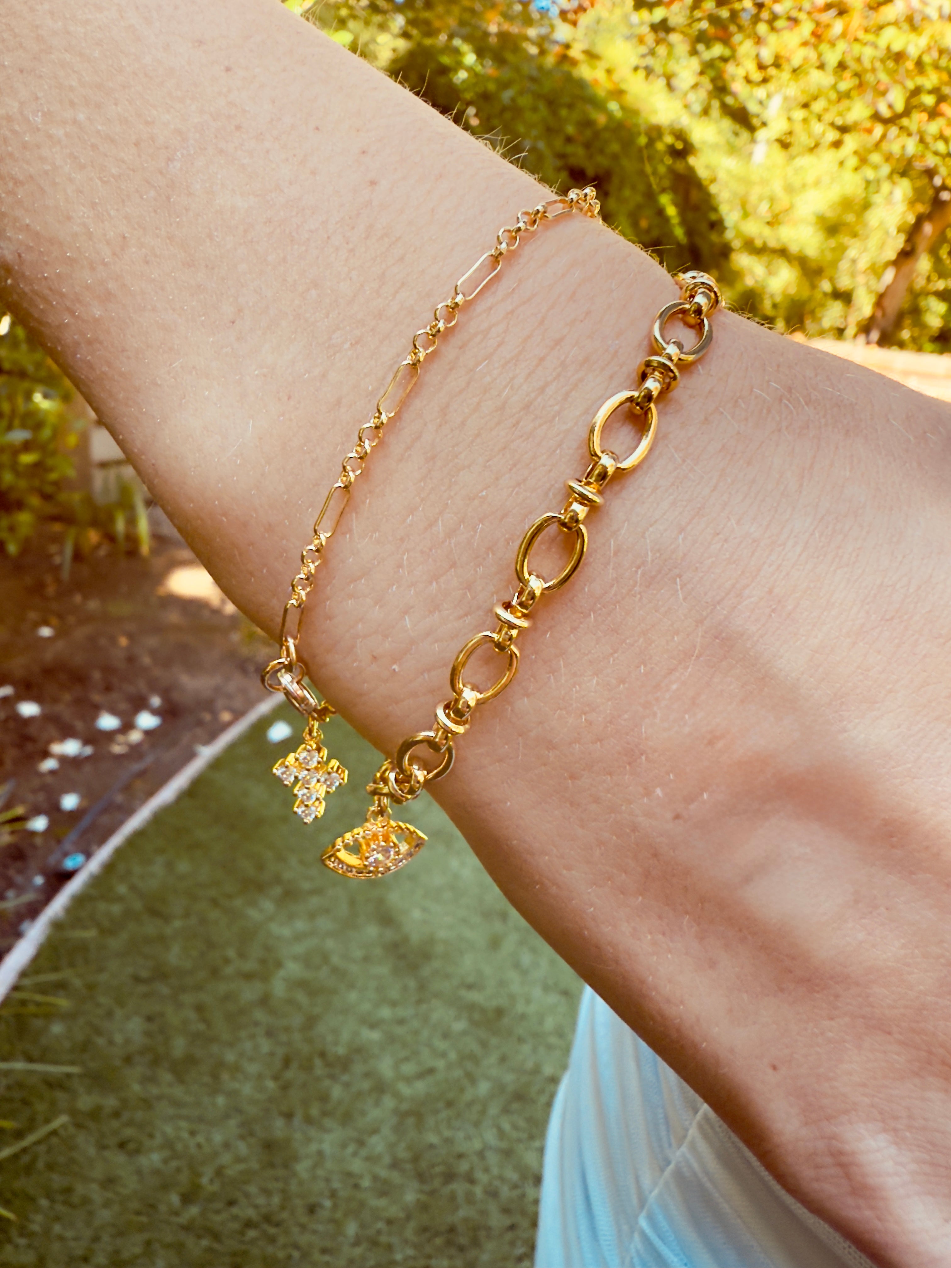 The Fey - Cable Chain Bracelet with Evil Eye Charm