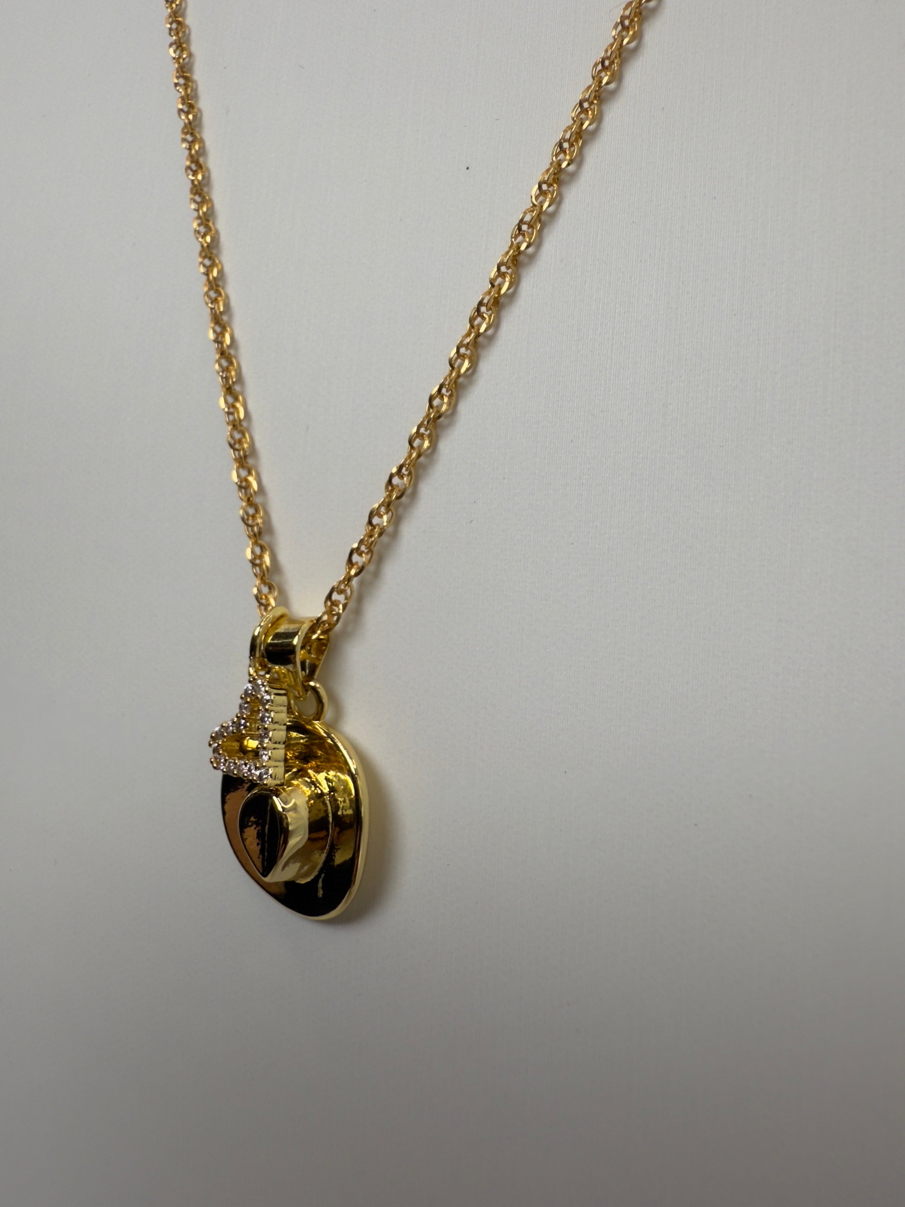 The Cain Cowboy Hat and Heart Necklace