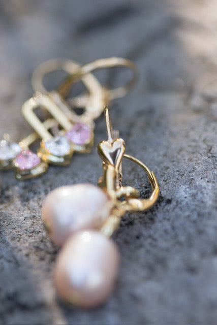 The Sarah - Light Pink Freshwater Pearl Drop Earrings