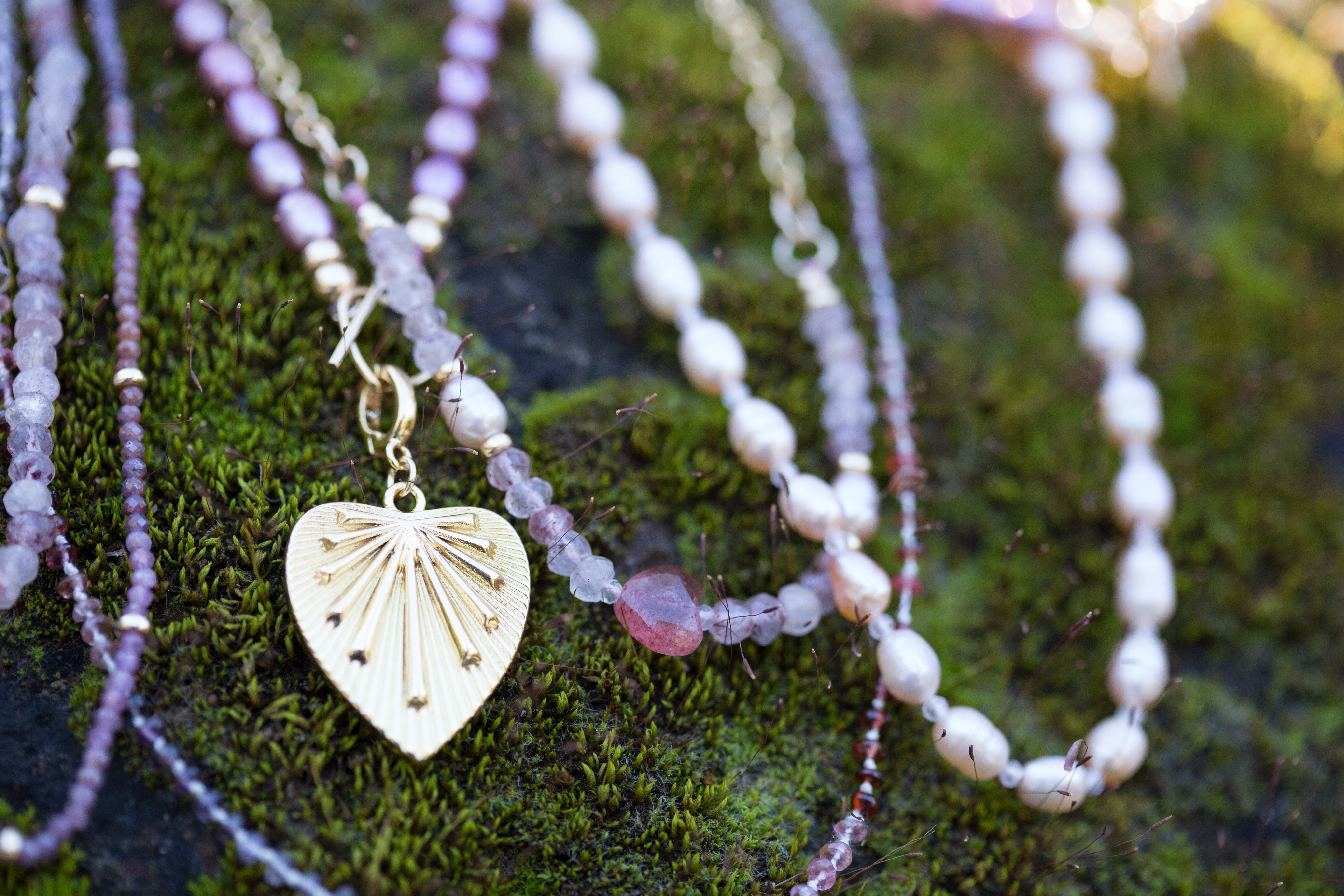 The Anne Marie - Gold Sunburts Heart Clip-On Charm