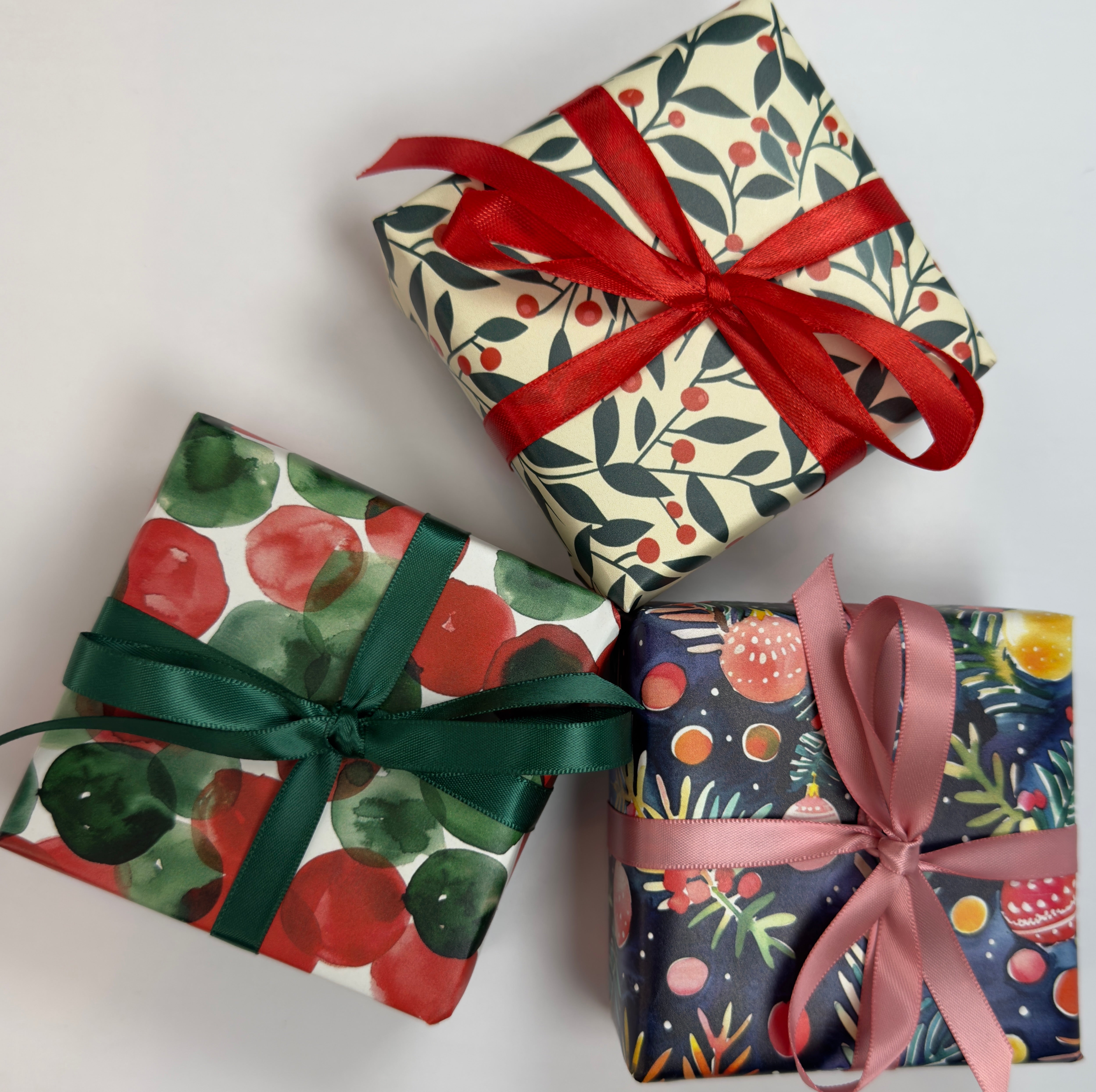 Holiday Gift Wrap Service
