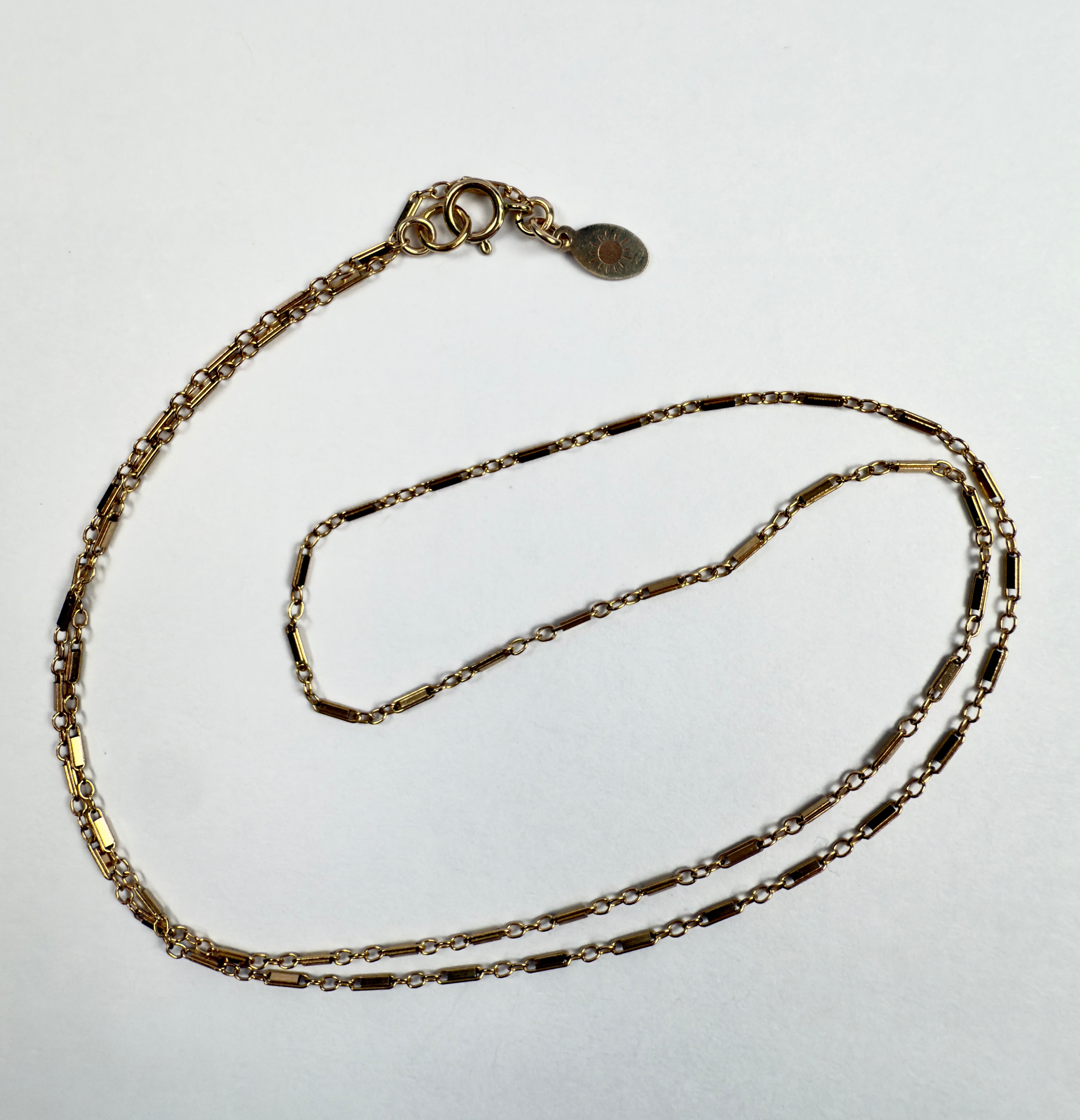 The Coco - Gold Bar and Chain Necklace
