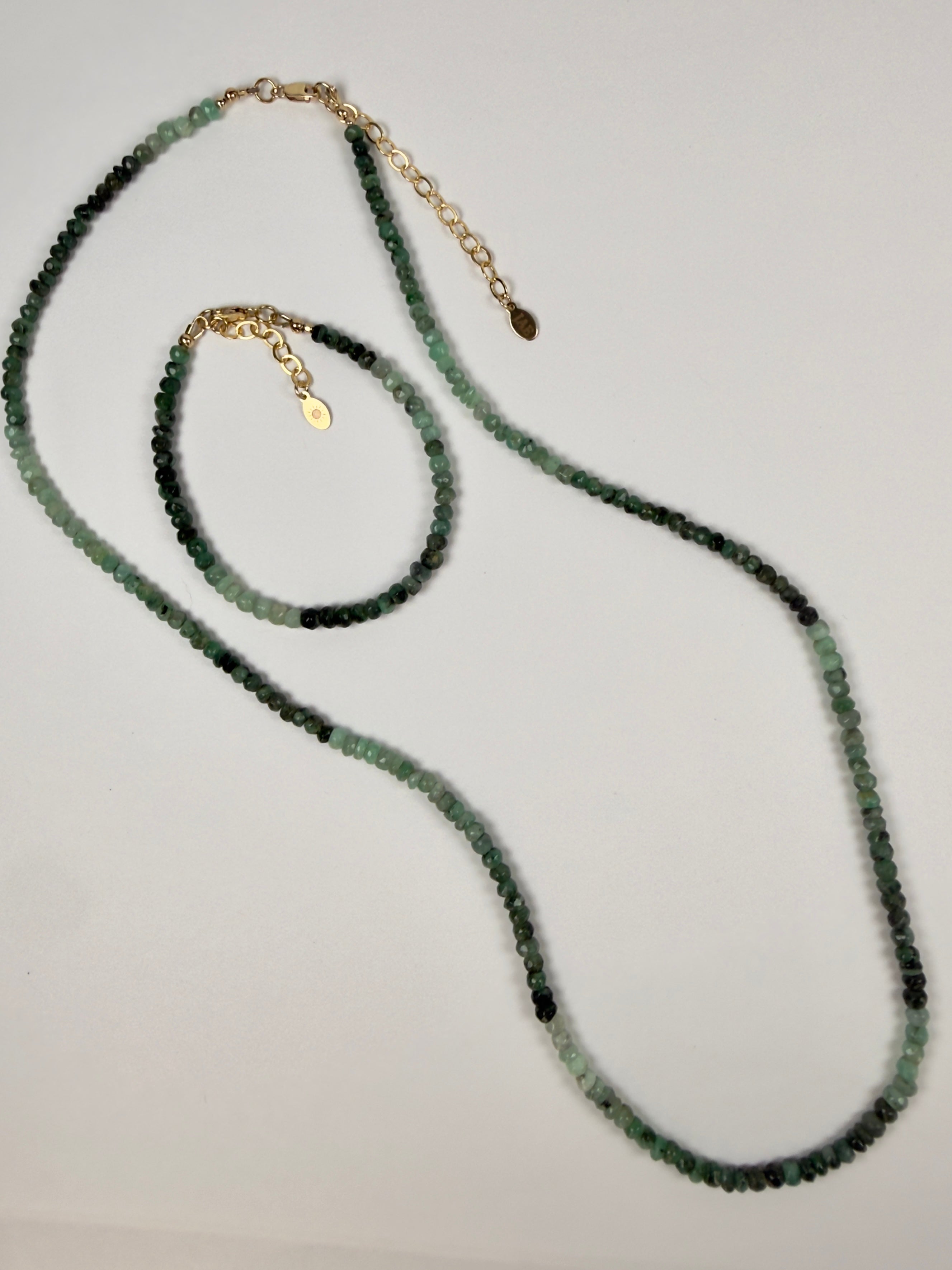 The Delphine - Shaded Emerald Beaded Bracelet
