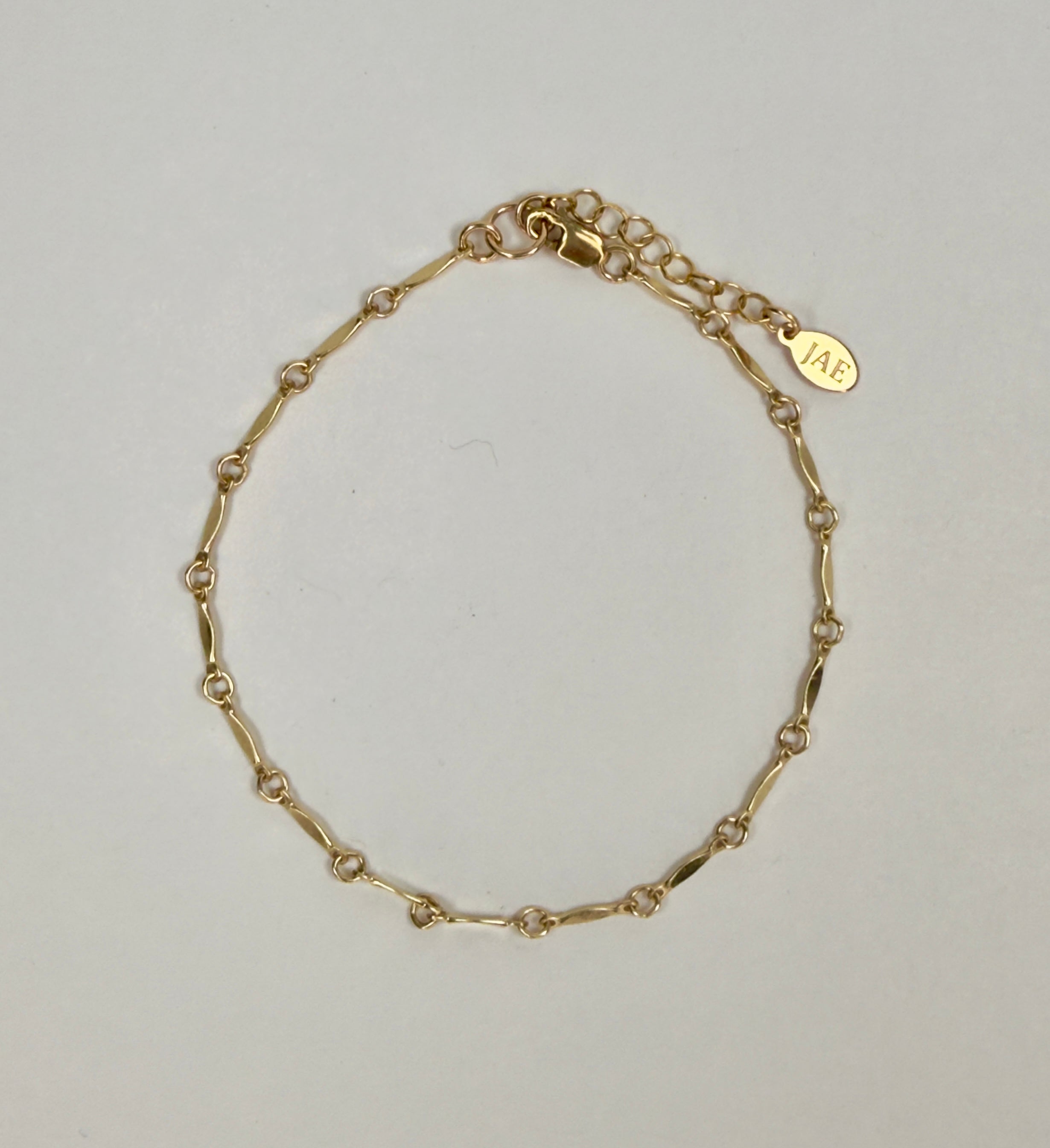 The Mercer - Hammered Marque Bar Bracelet