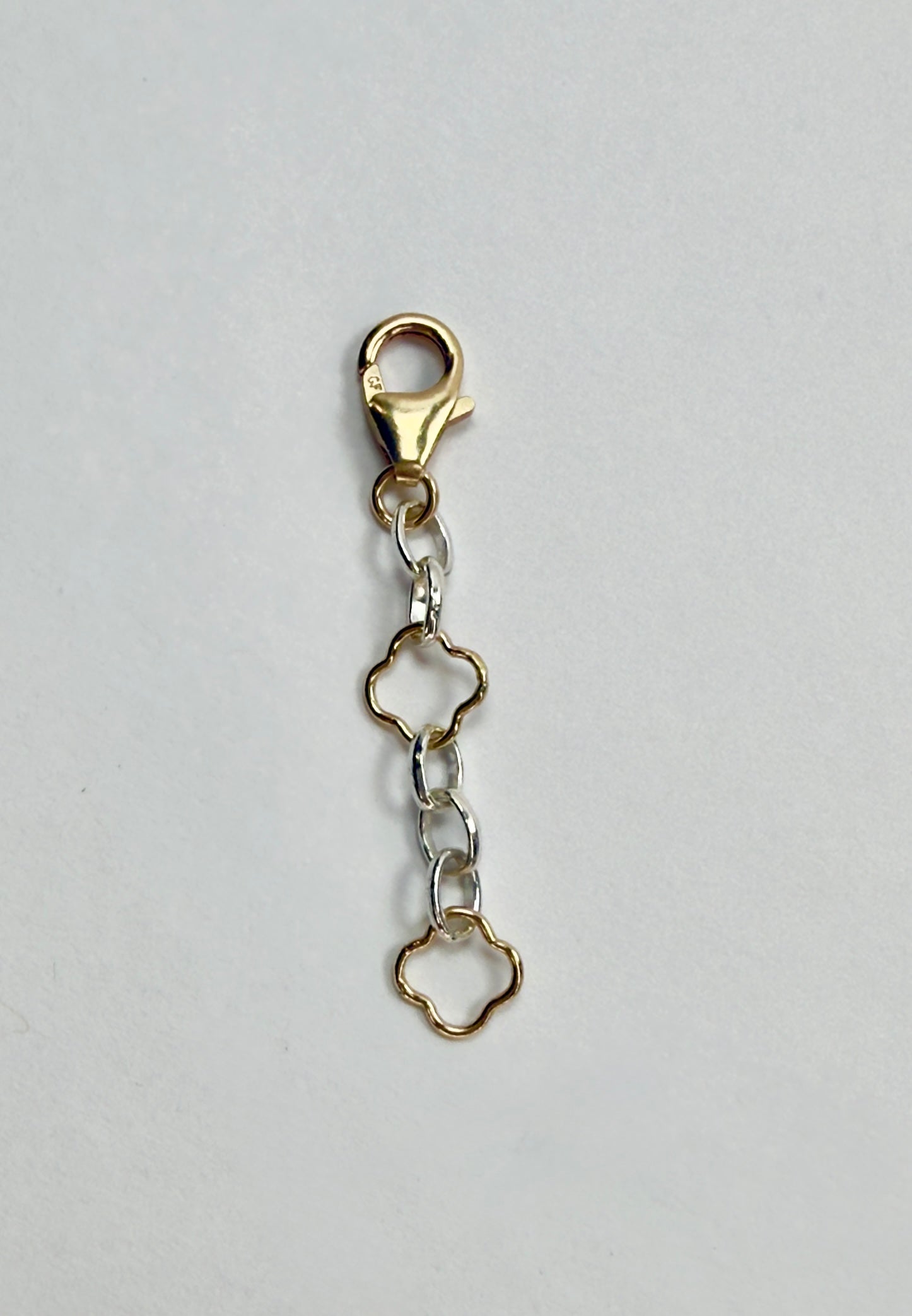 Clover Chain Mixed Metal Chain Lariat